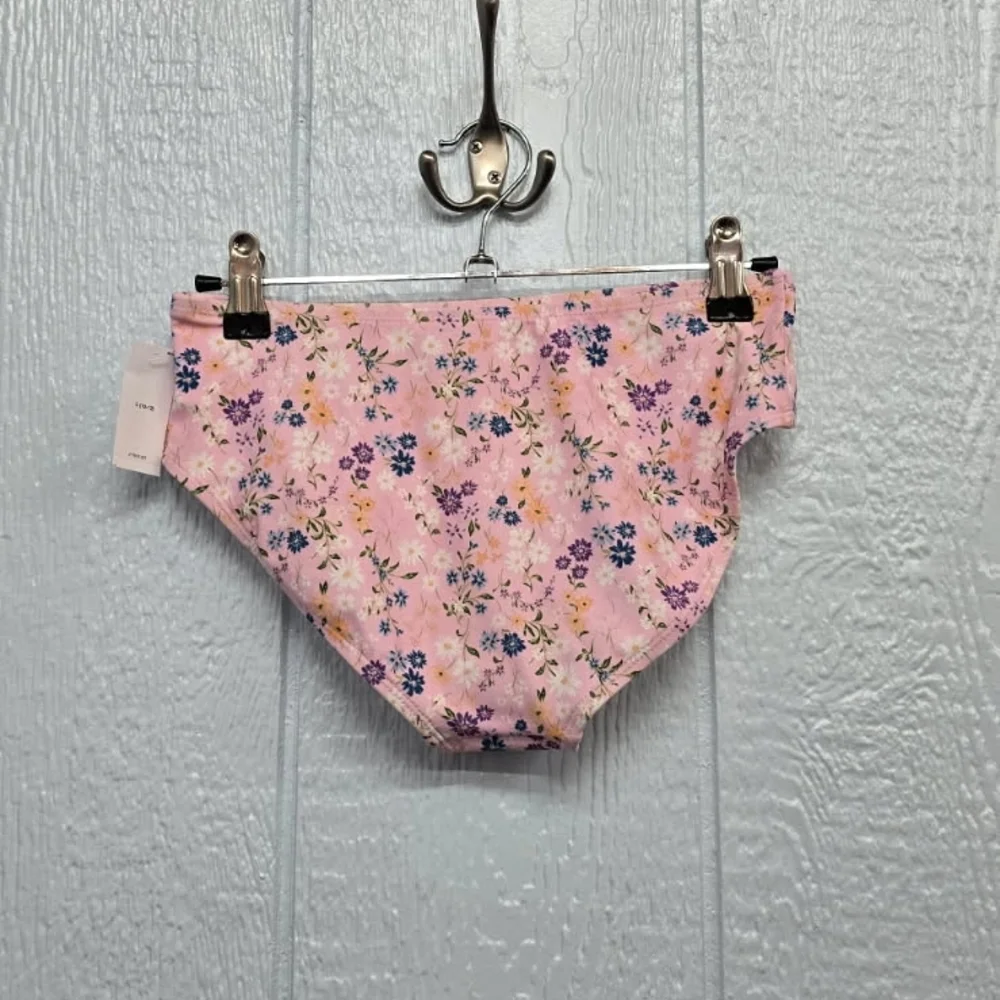 NWT Large Pink Floral Bikini Bottoms